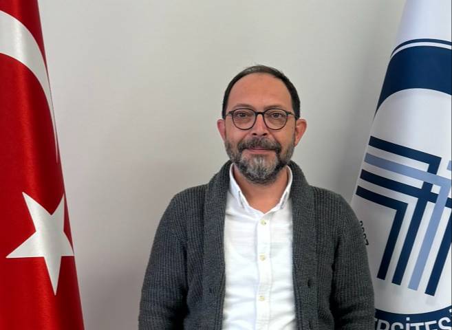 Deniz Baş