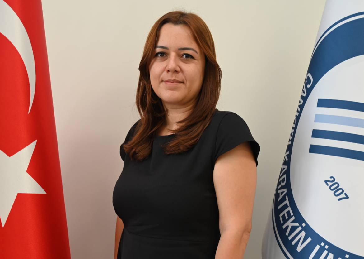 Pembe Merve Karabulut